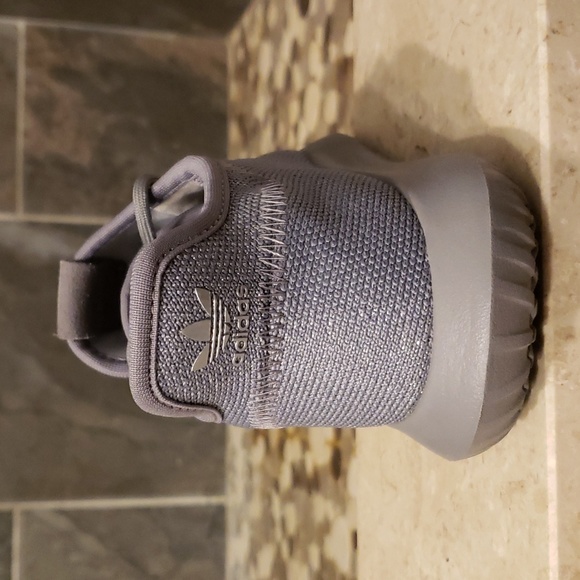 Adidas Tubular Sparkly Grey Shoes Kids Size 5.5 - Picture 3 of 7